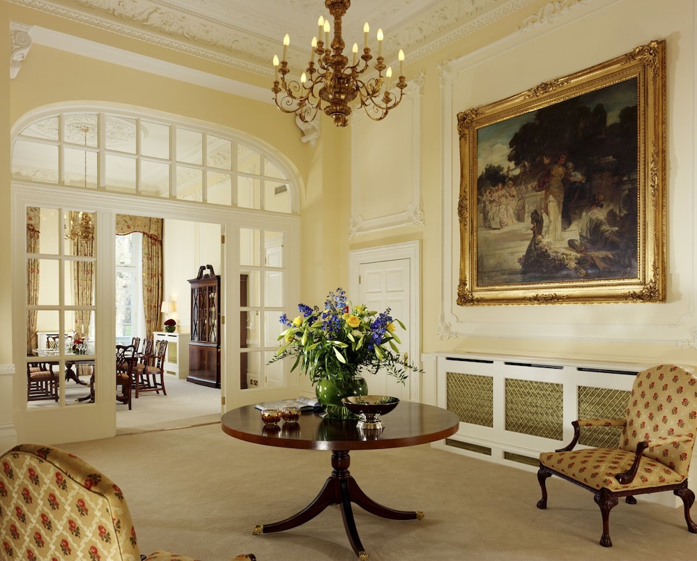 Cheval Hyde Park Gate 42/61