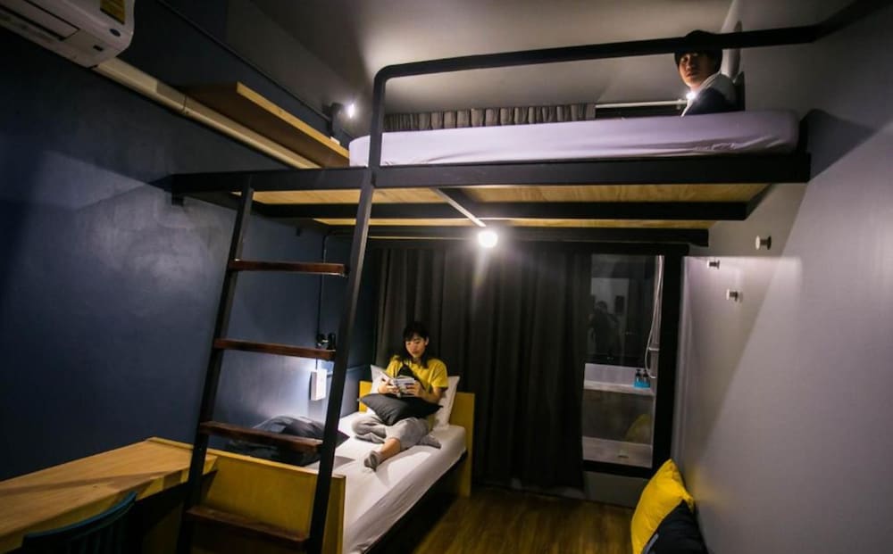 Silom Space Hostel 22/72