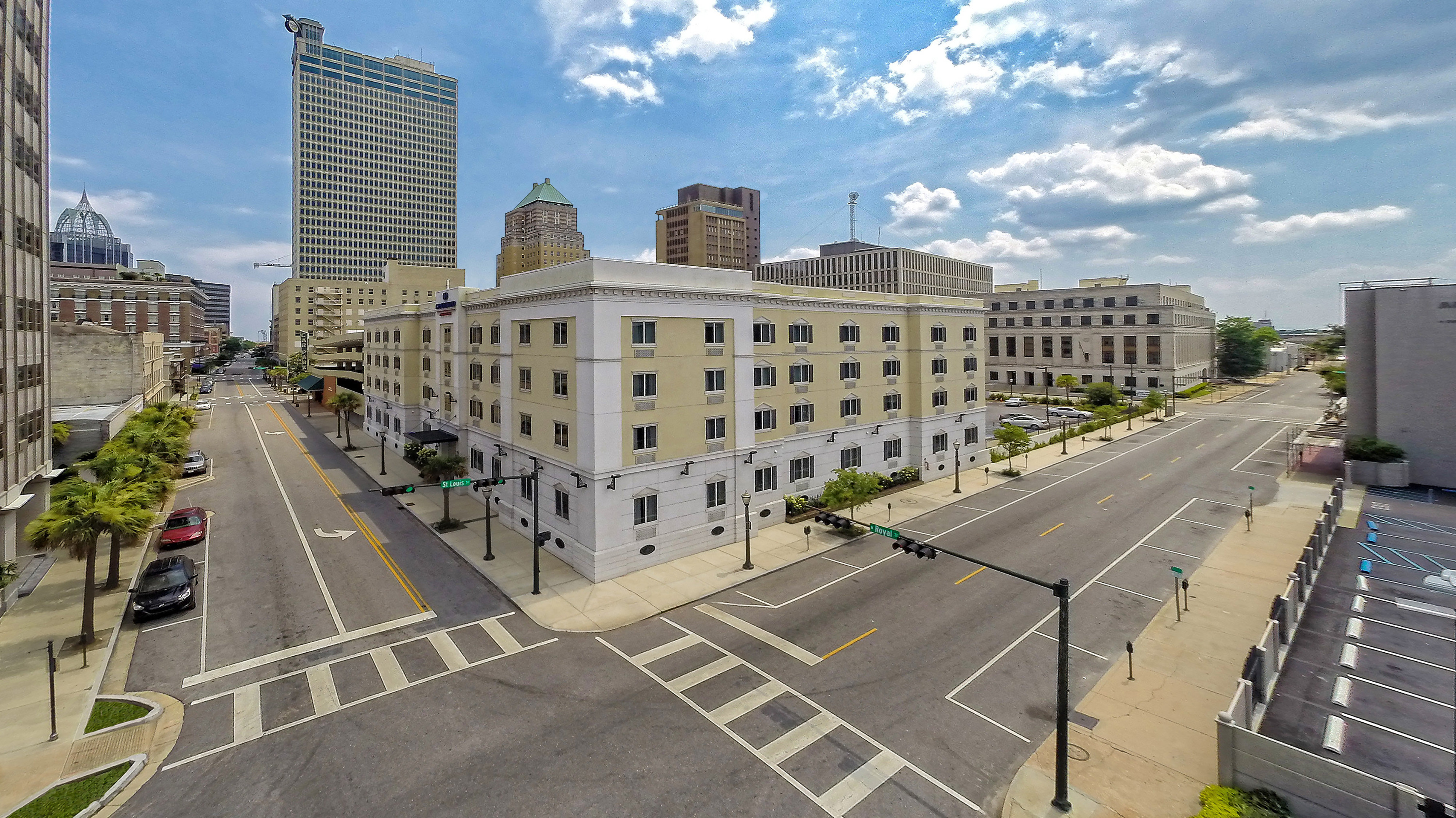 Candlewood Suites Mobile-Downtown 36/41