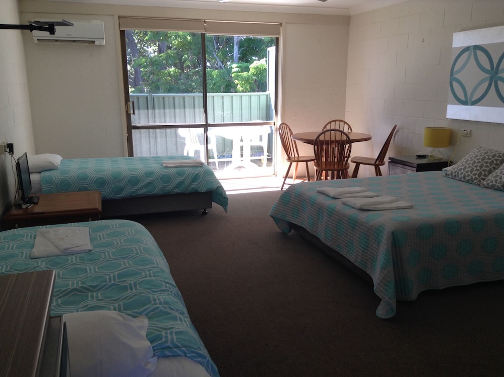Settlers Inn 43/58