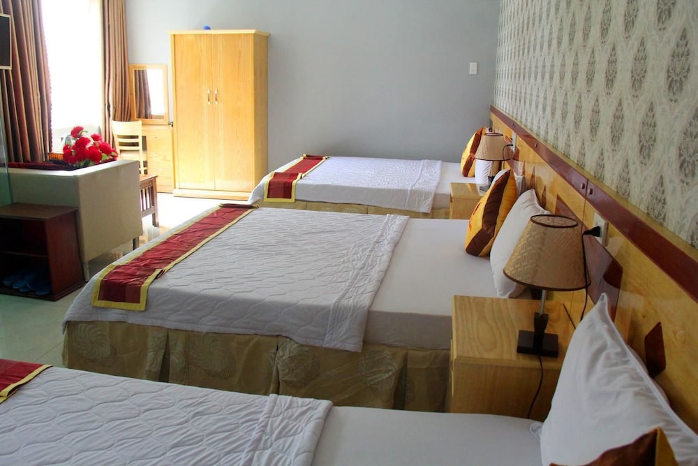 Yen Vy 04 Luxury Hotel 14/33