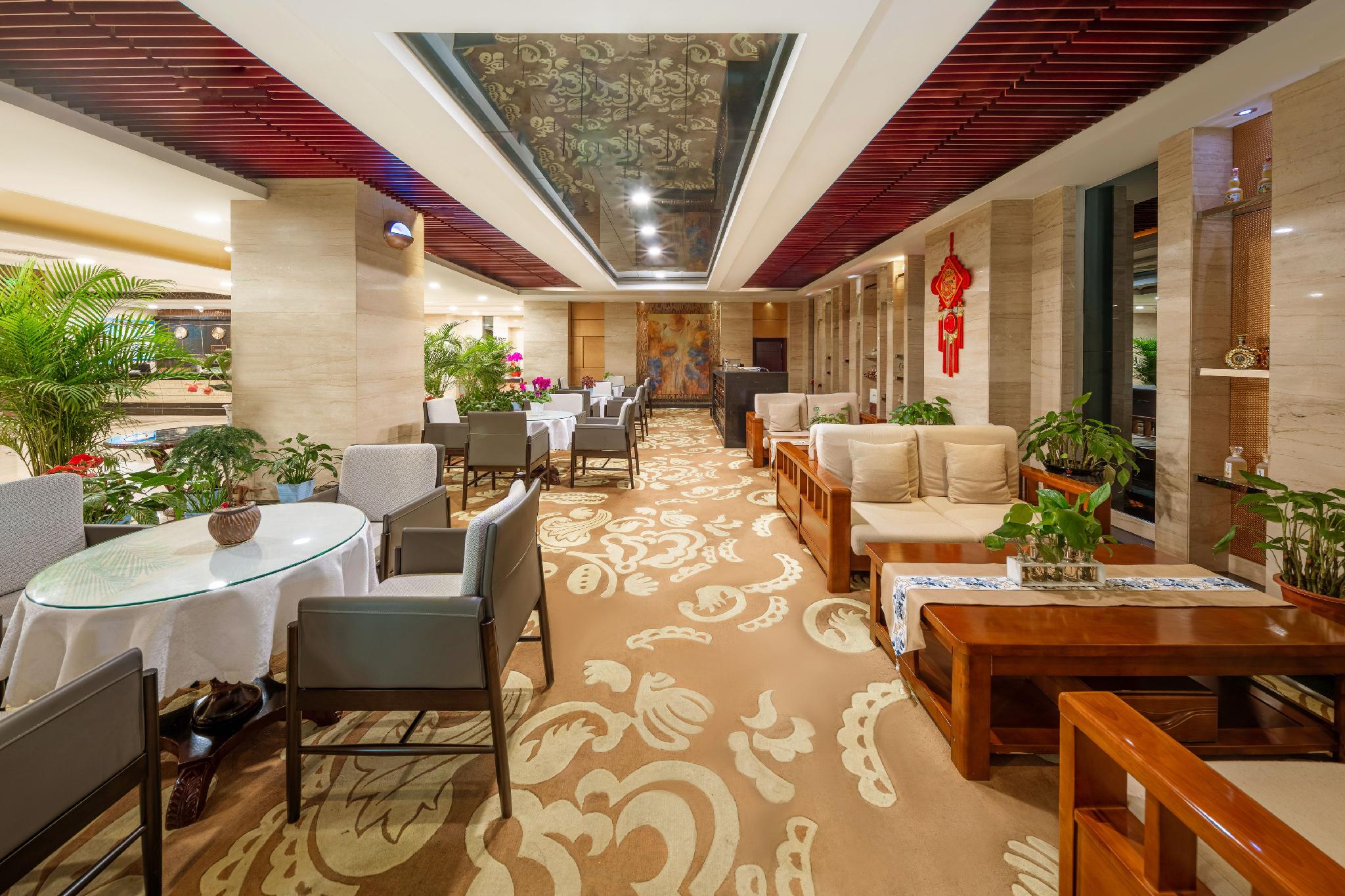 Haihua International Hotel 8/27