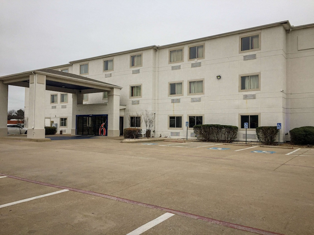 Motel6 Woodway, TX 37/41