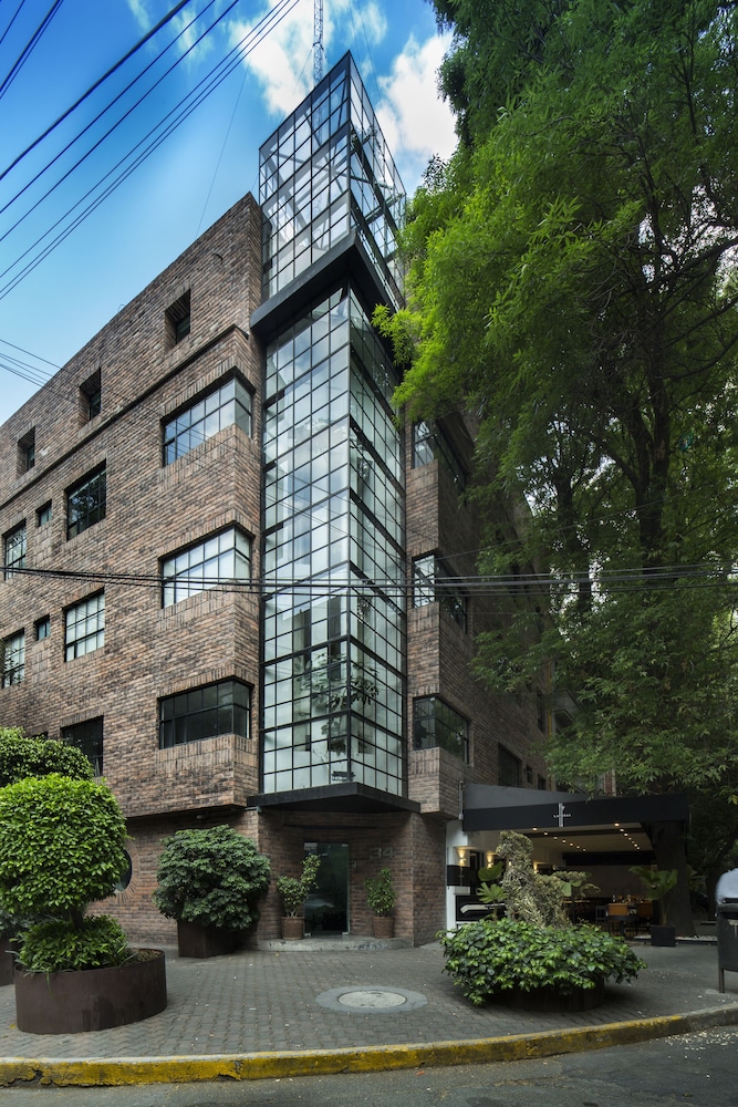 FlowSuites Polanco 3/38