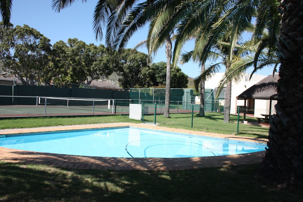 Amies Self-Catering Apartments 26/30