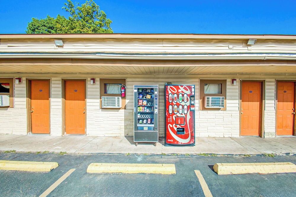 Hotel O Best Rest Inn Springfield US 36 33/38