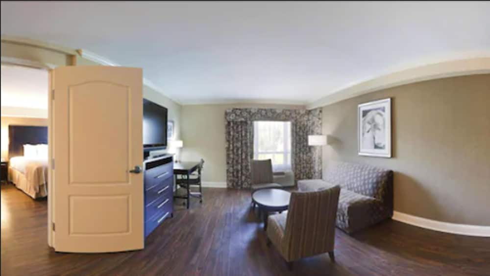 Holiday Inn Macon North 46/79