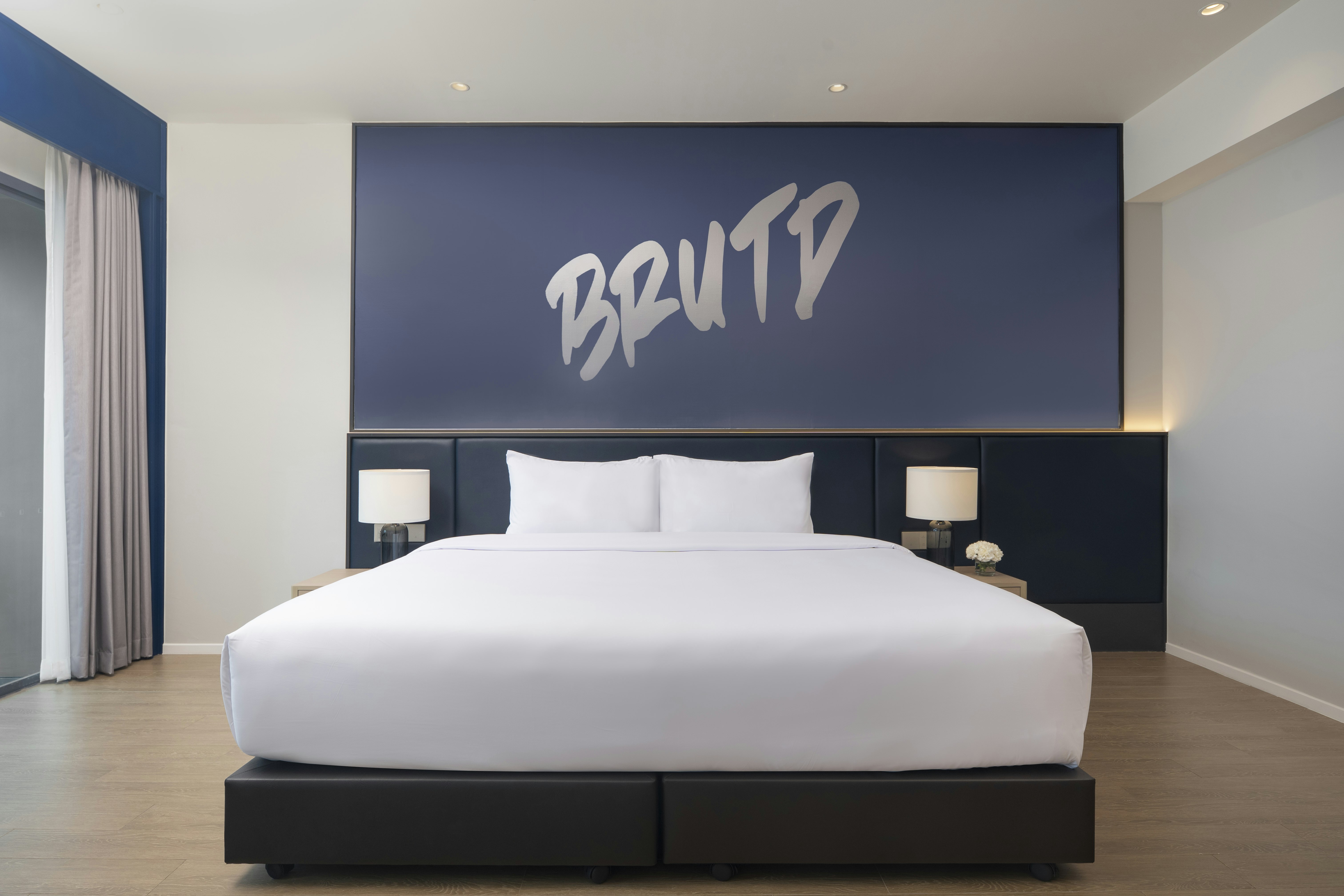 Grand, Deluxe, King Bed, Terrace