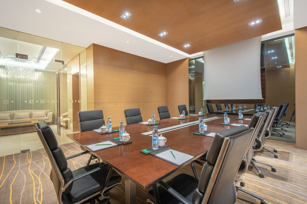 Holiday Inn Taicang City Centre 48/57