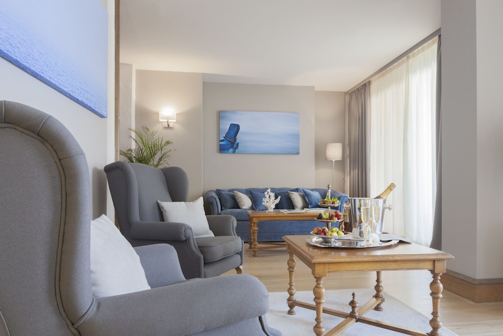 Mazzaro Sea Palace – VRetreats 35/64