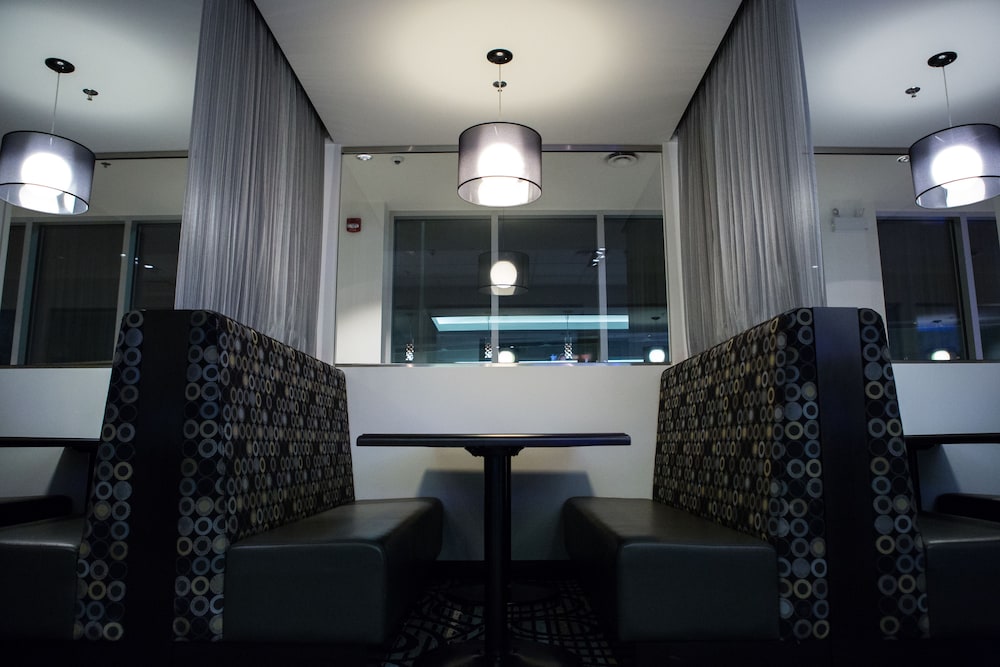The Grand Winnipeg Airport Hotel 21/56