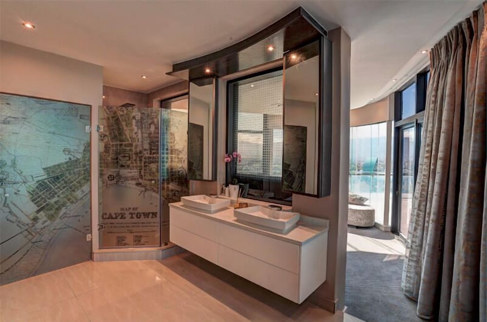 Ocean View Penthouse 41/41