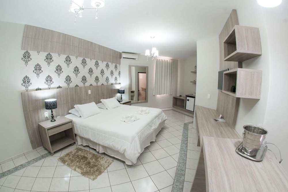 OLINDA HOTEL E EVENTOS 17/70