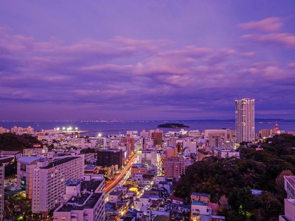MERCURE YOKOSUKA 66/70