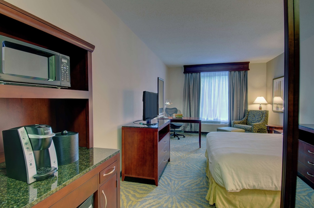 Hilton Garden Inn Norwalk 26/71