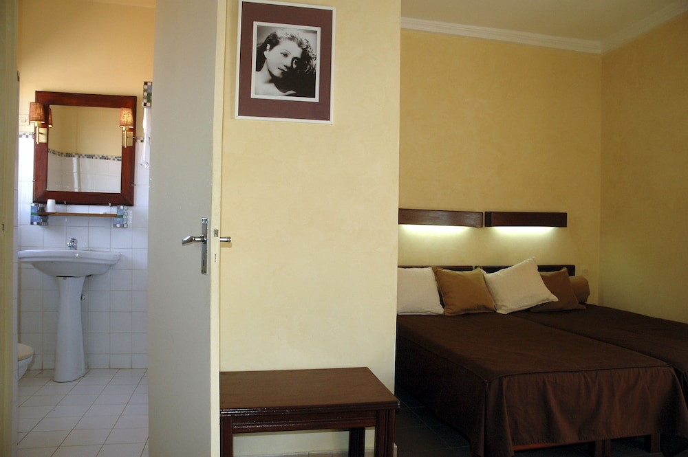 De La Poste Hotel 13/35