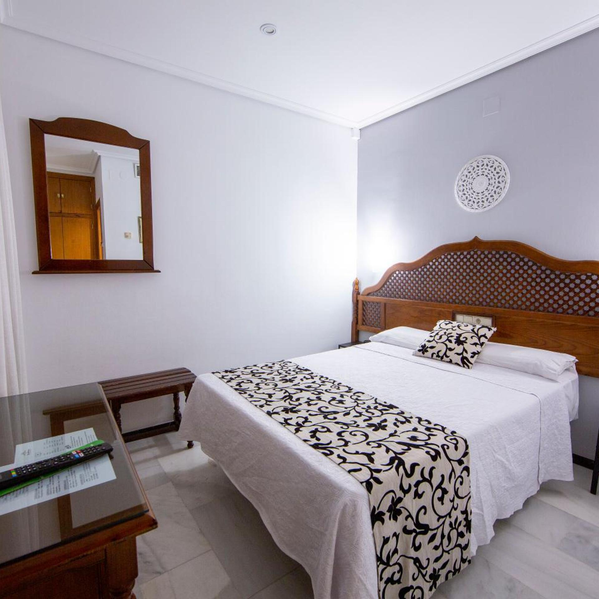 Economy, Double Bed, Small