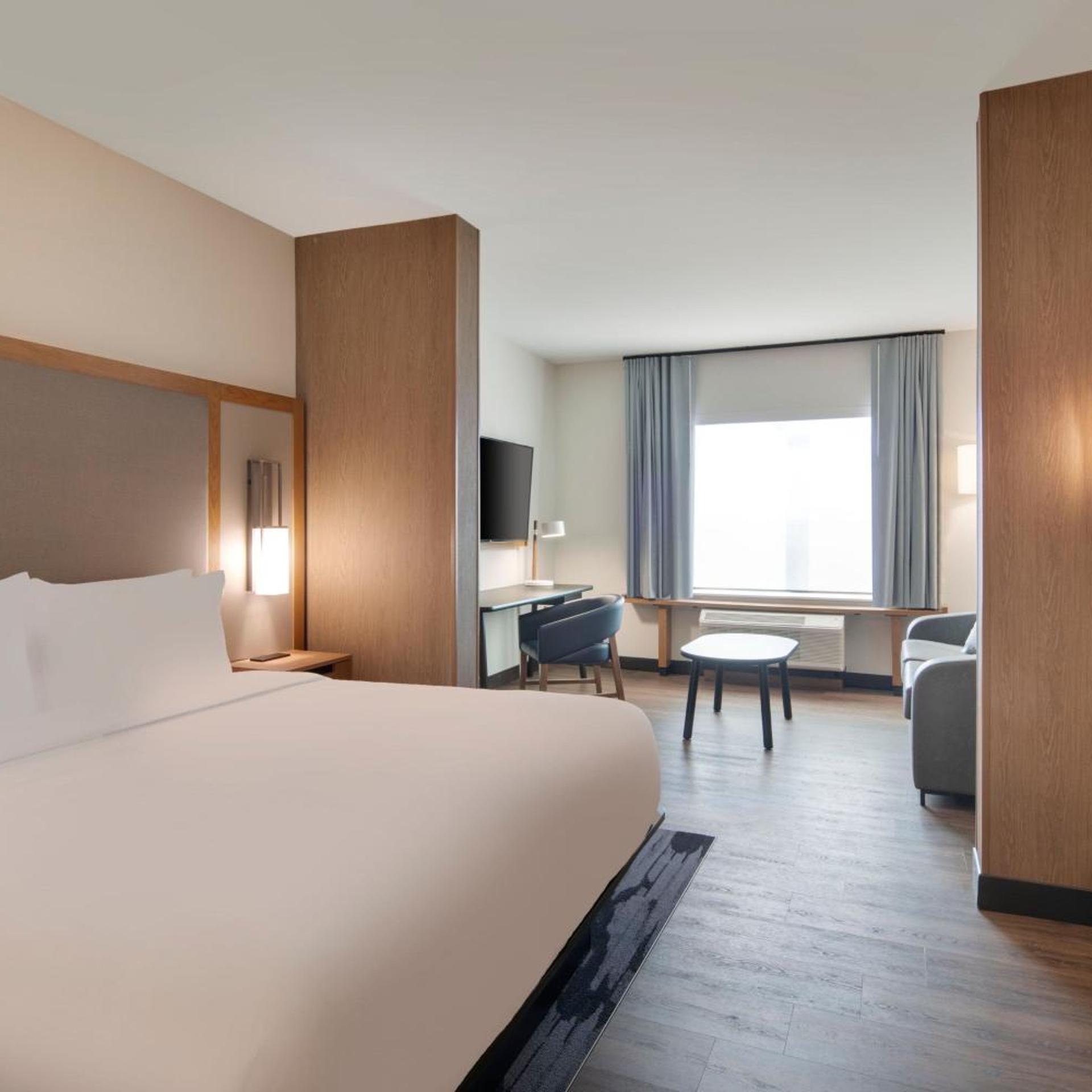 Executive, Suite, King Bed, Sofa