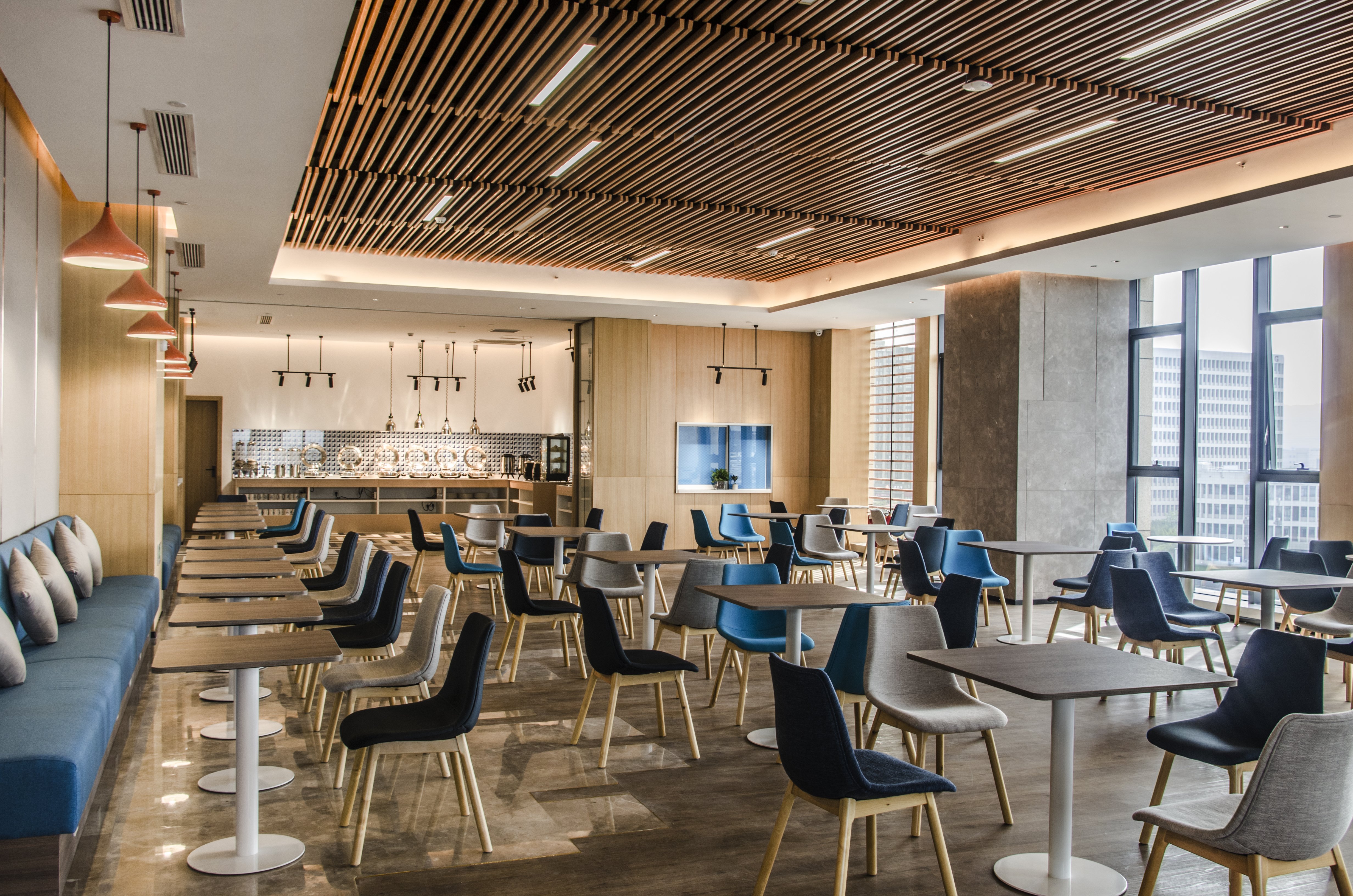 Holiday Inn Express Nanjing Dongshan 45/58