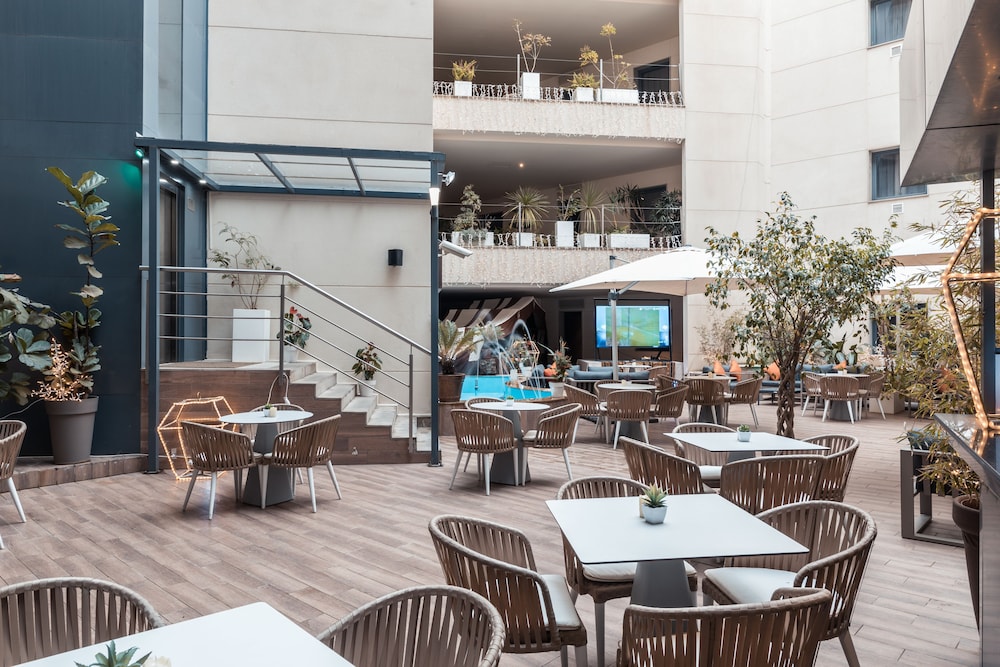Az Hotel Zeralda 33/43