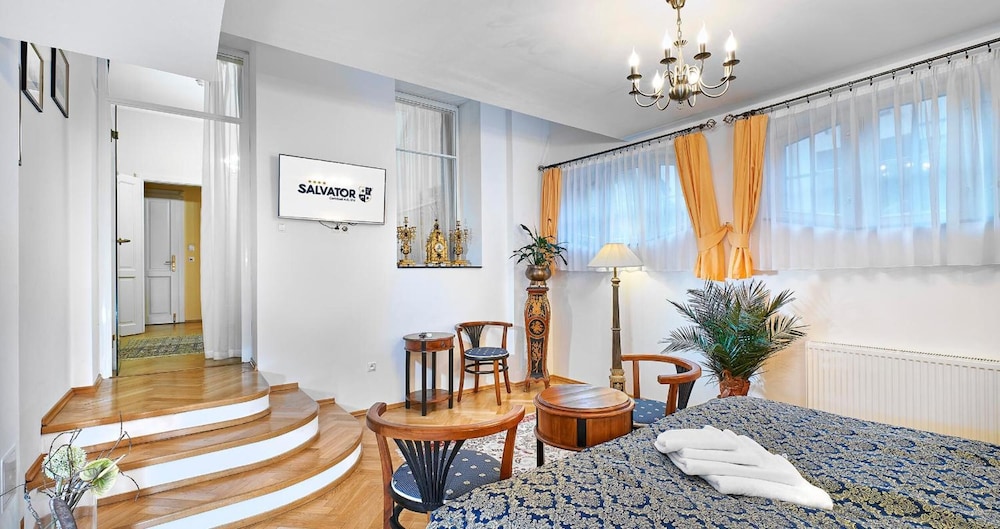 Hotel Salvator 45/63