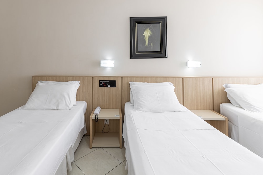 Hotel dos Acores 18/64