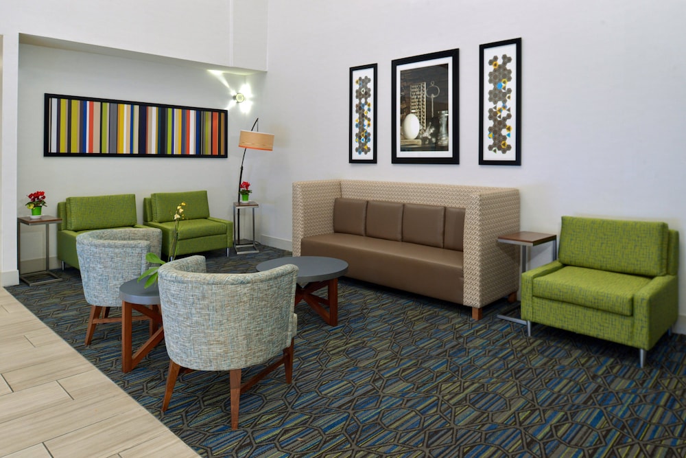Holiday Inn Express Lodi 41/58
