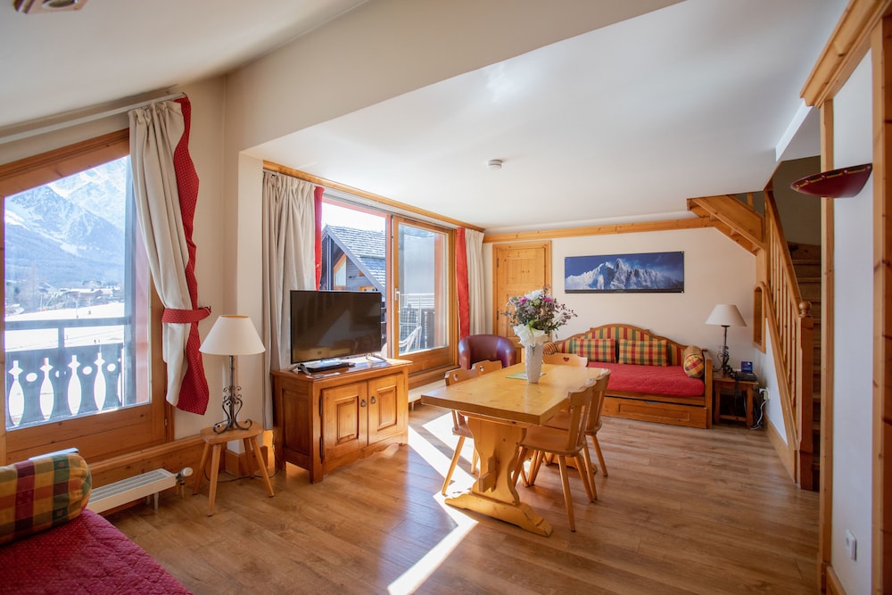 Les Balcons Du Savoy 25/50