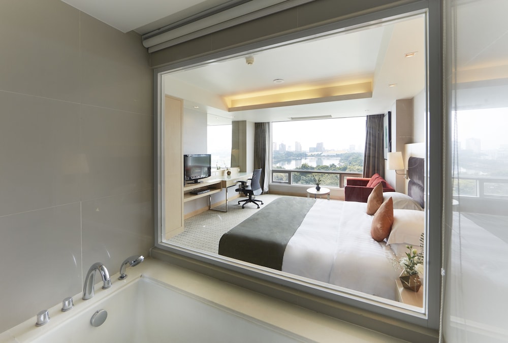 SORA Resort & Suites Sukhumvit 22/73