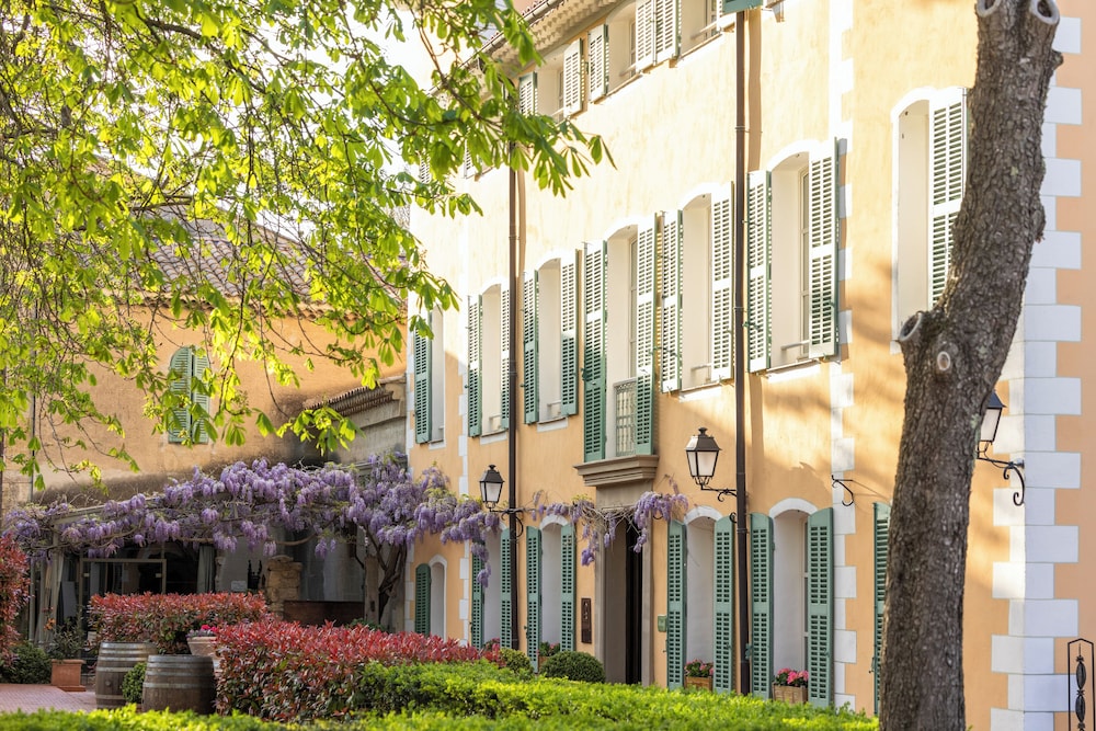 Hostellerie De L'abbaye De La Celle 2/50