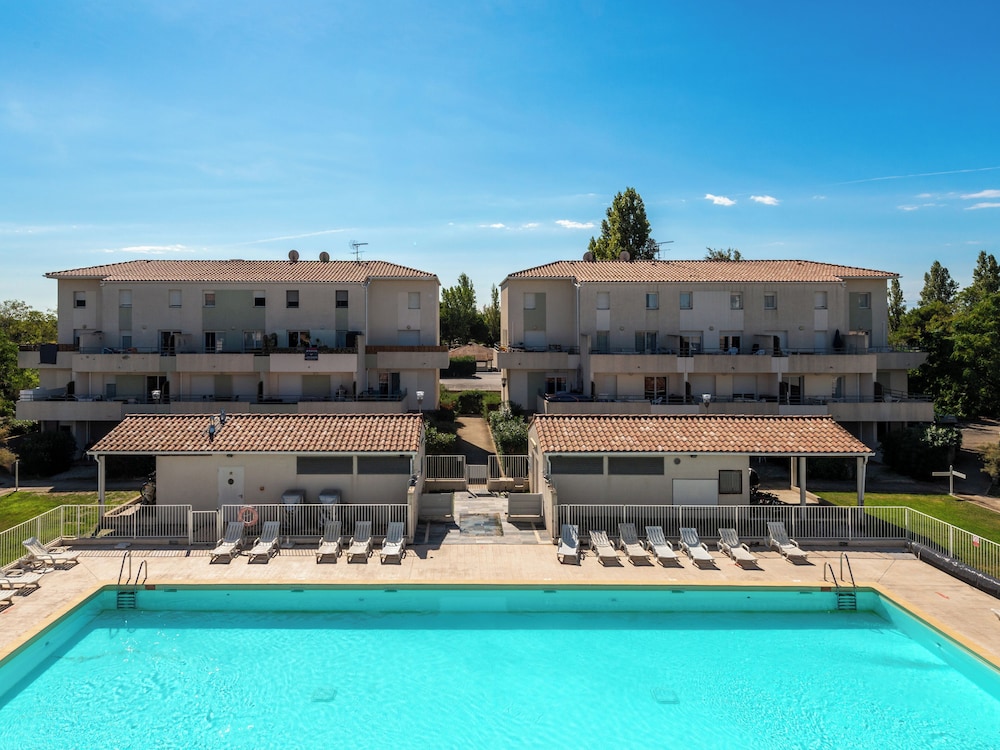 Vacanceole - Residence Cap Camargue in LE GRAU-DU-ROI