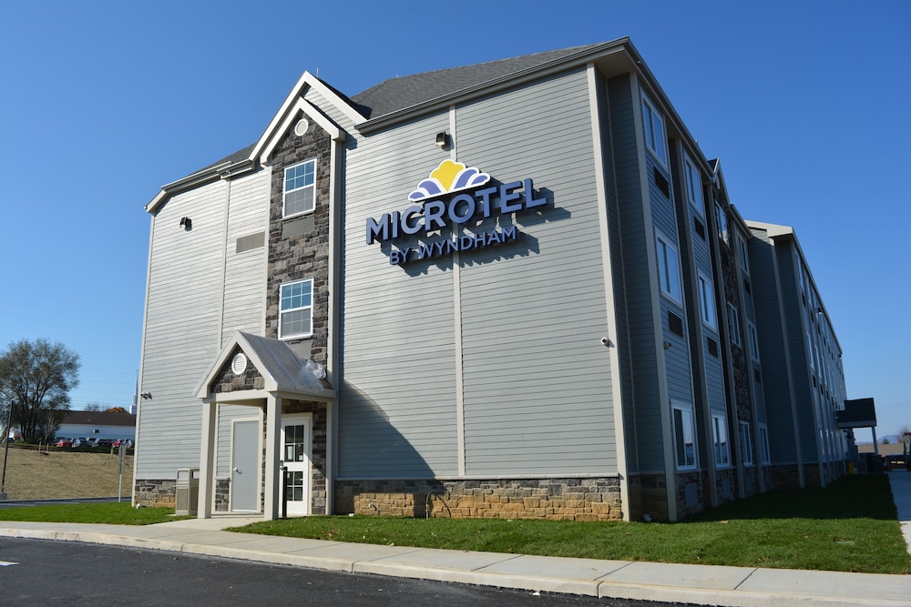 Microtel Inn And Suites By Wyndham Carlisle 53/60