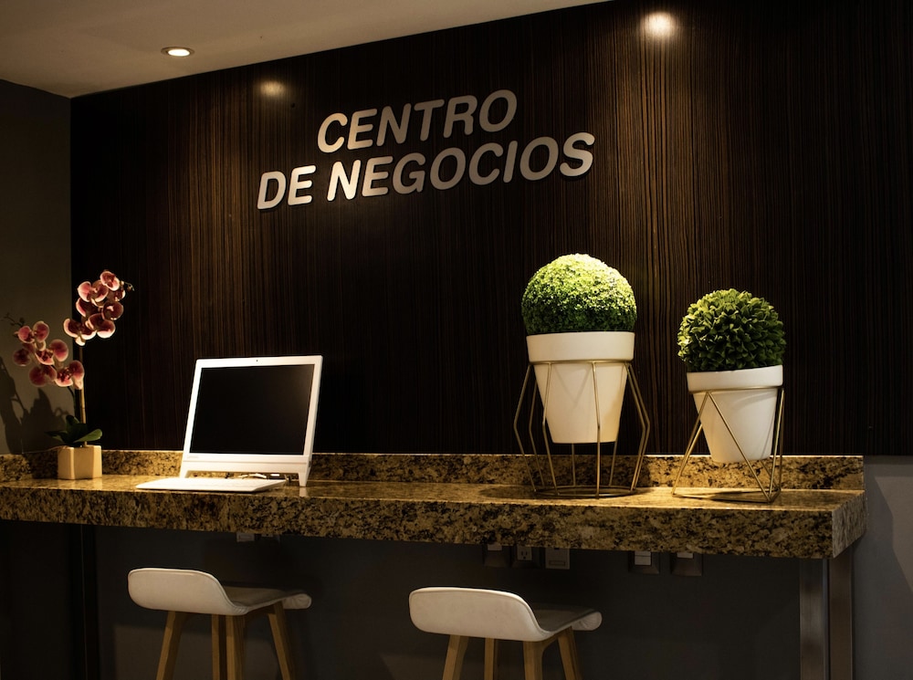 Diana Del Bosque Hotel 8/50