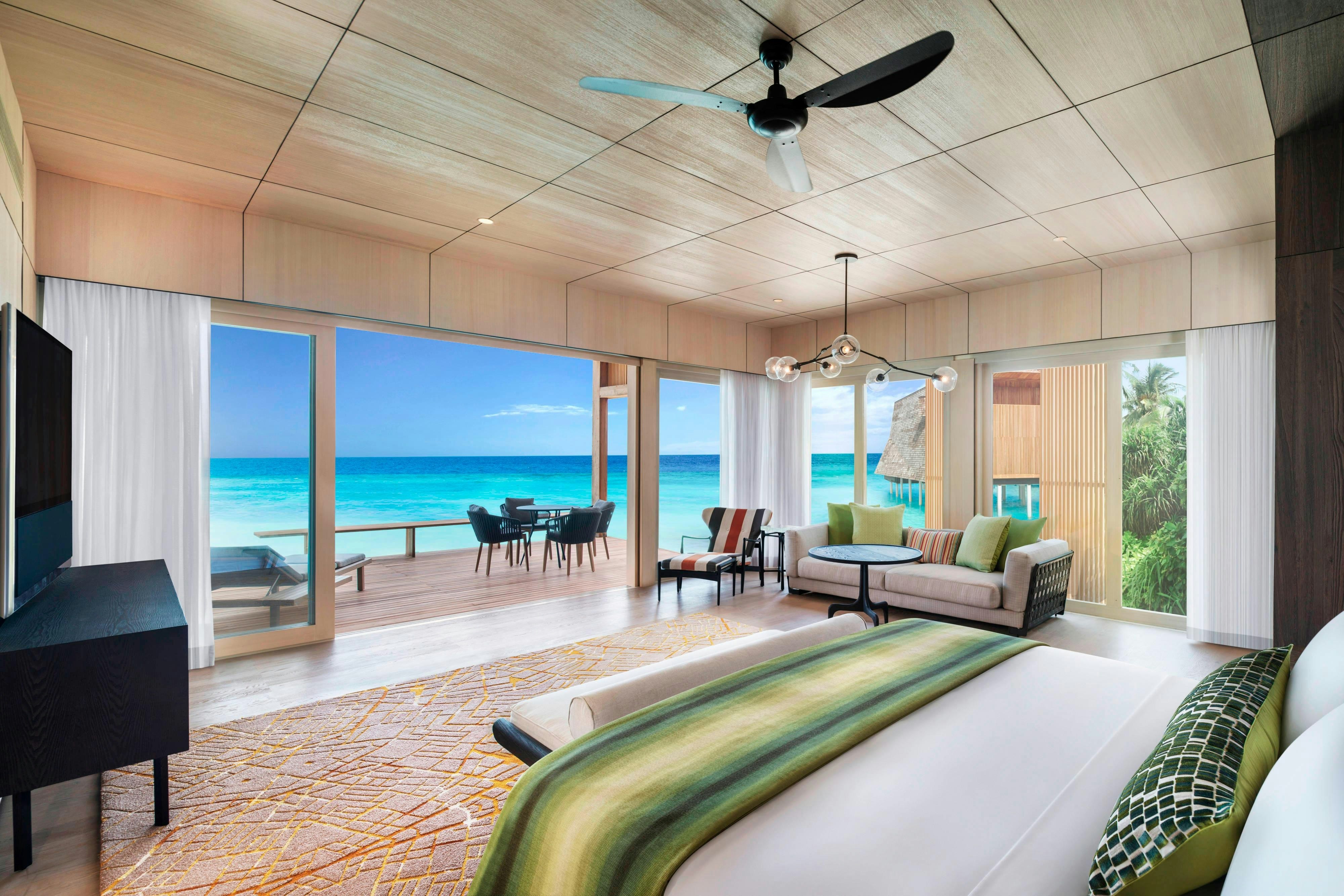 The St Regis Maldives Vommuli Resort 18/60