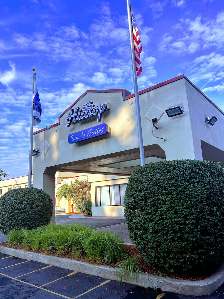 Hilltop Inn & Suites 2/15