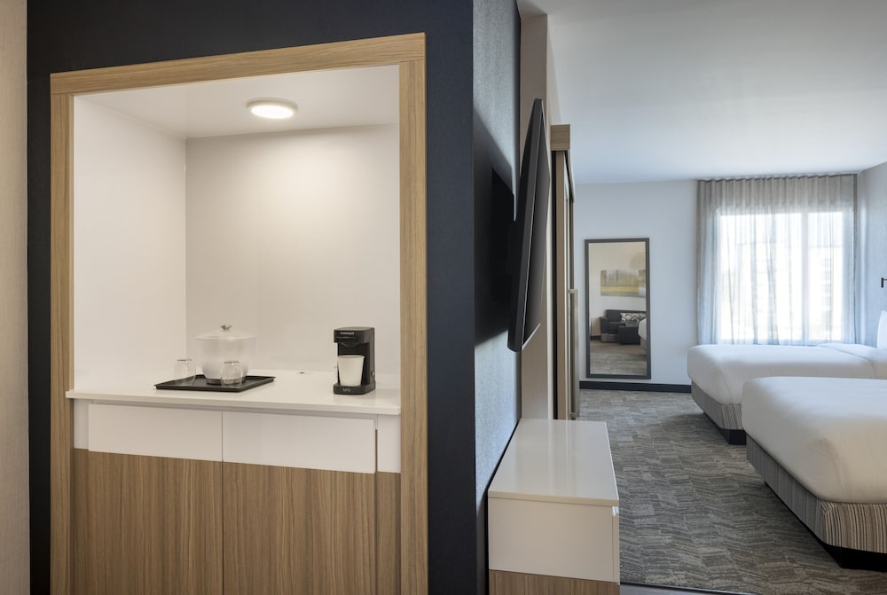 SpringHill Suites Fargo 12/42