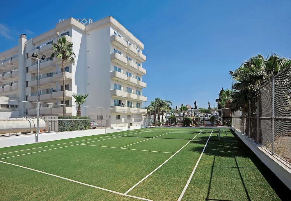 Nestor Hotel 56/85