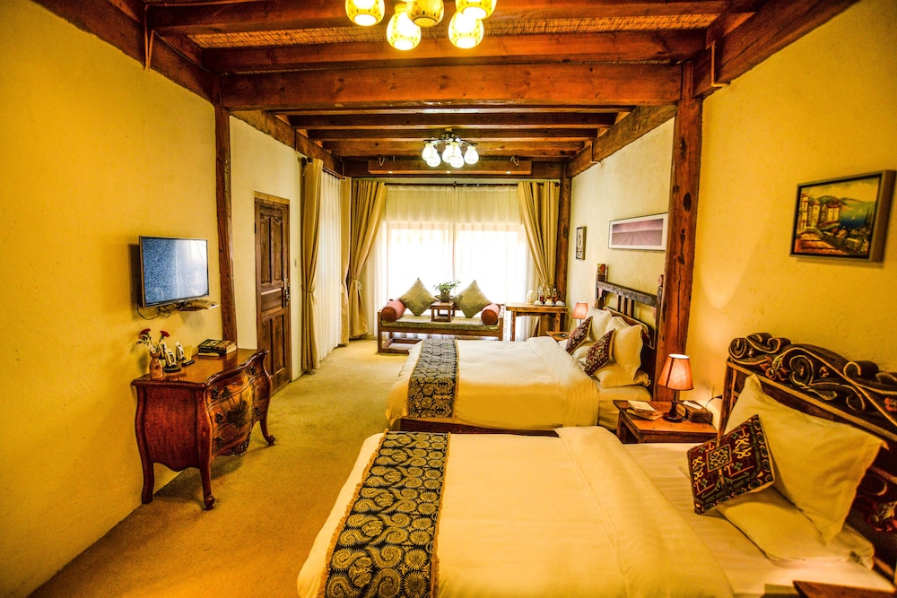 E-Outfitting Boutique Hotel Shangri-La 16/66