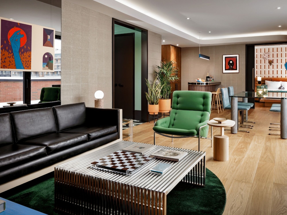 The Drake Hotel 47/66
