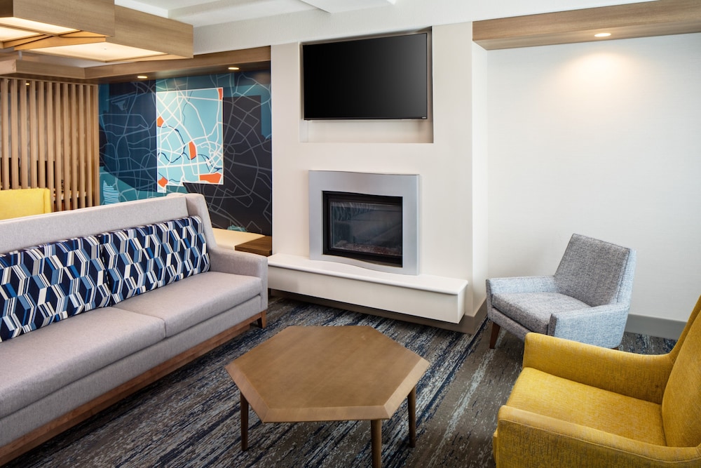 Holiday Inn Express Hotel and Suites Los Alamos Entrada Park 48/73