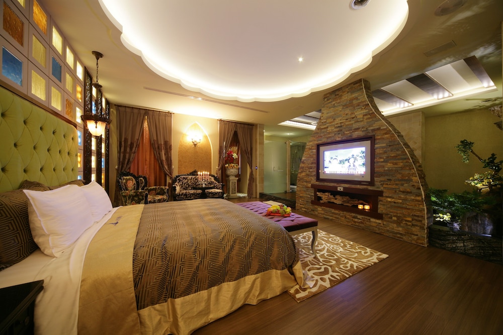 Dubai Villa Motel 40/69