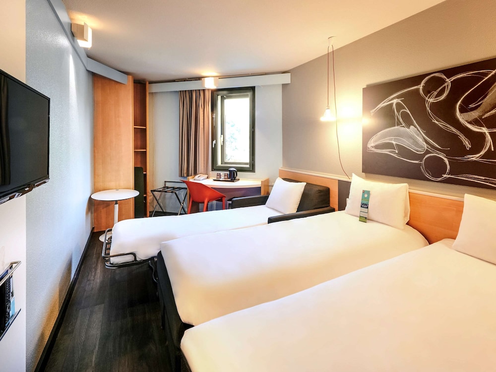 ibis Styles Lyon Gerland 13/45