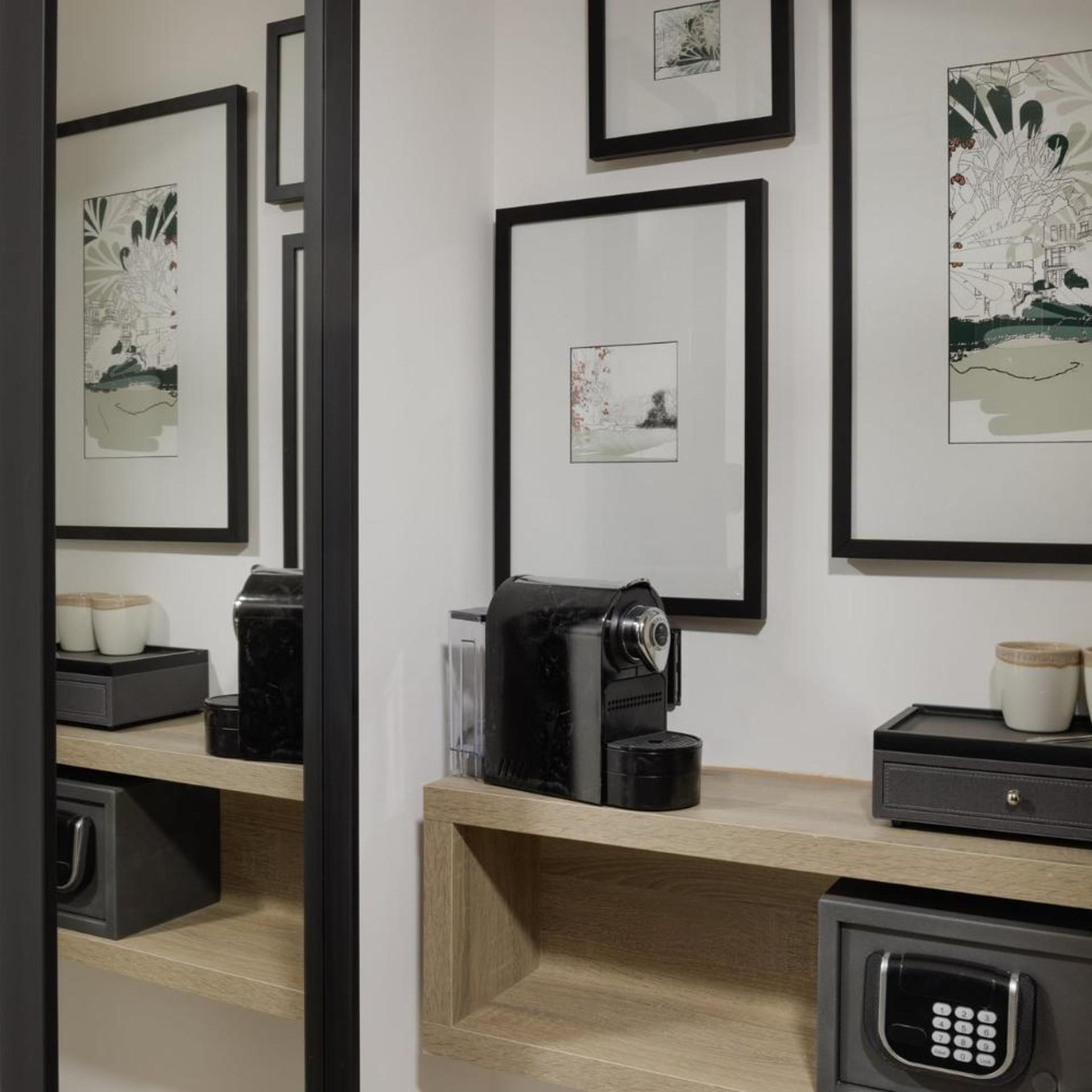 The Drey - Kensington, Earl's Court 34/50