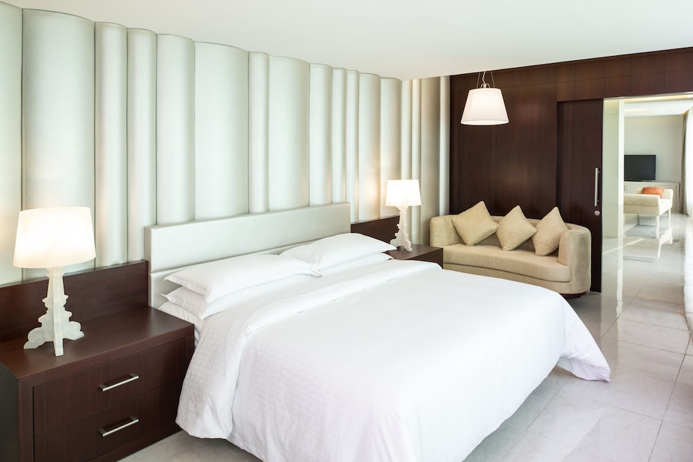 Four Points By Sheraton Sharjah 10/50