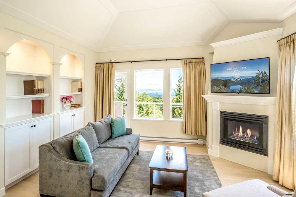 Villa Eyrie Resort 17/44
