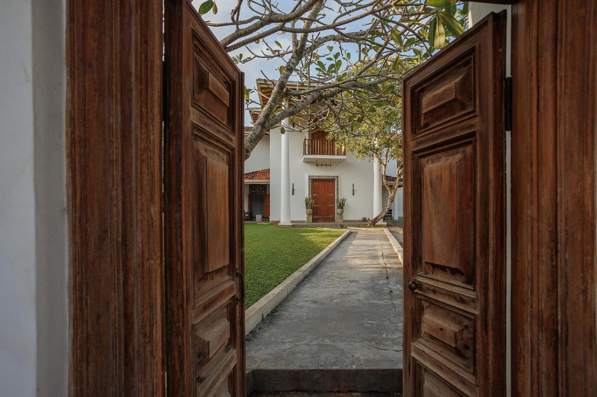 PREMIUM, VILLA, MULTIPLE BEDS, GARDEN VIEW, POOL SIDE