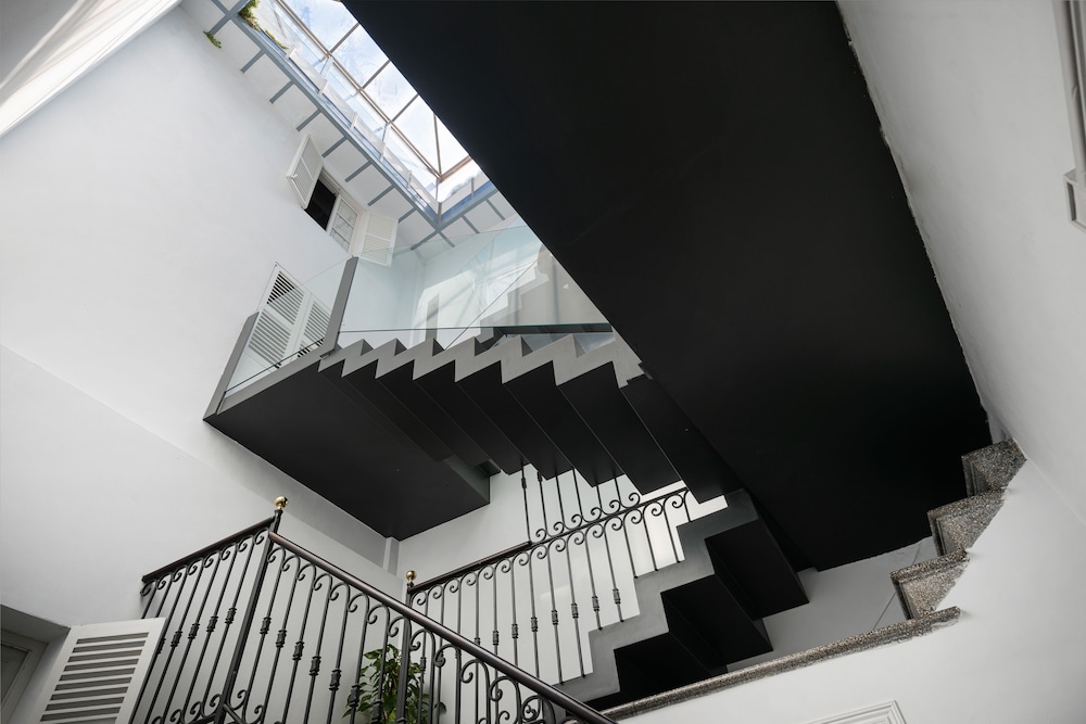 Brondo Architect Hotel 4/50
