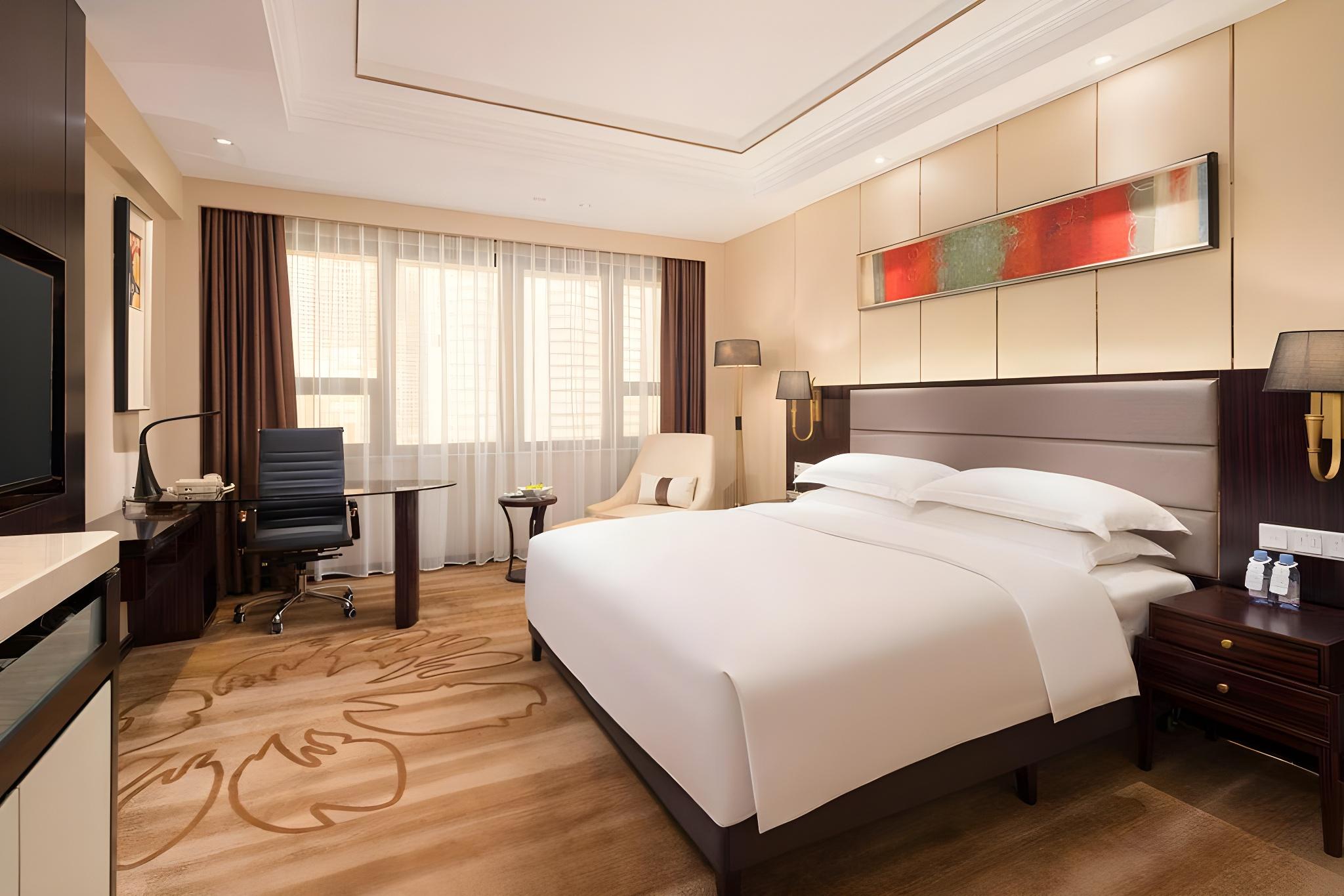 Business, Suite, King Bed
