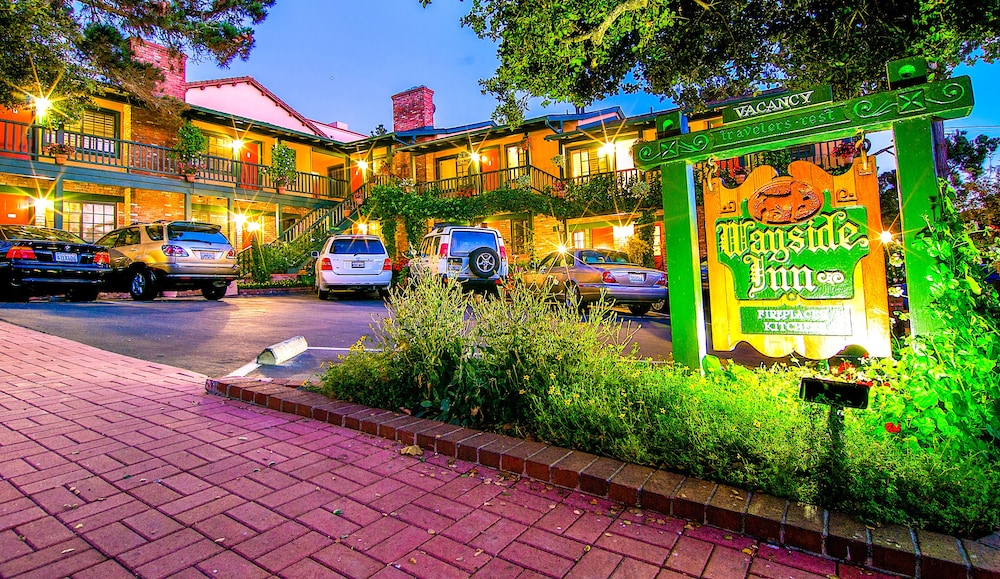 Wayside Inn 4/44