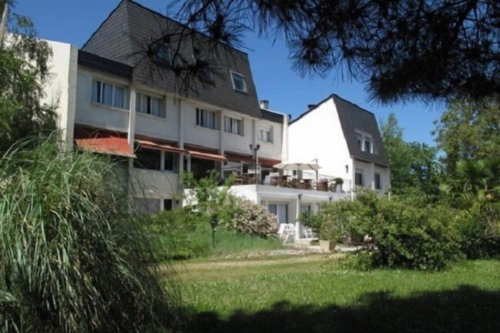 LOGIS HÔTEL LA LONGUE VUE 3/45